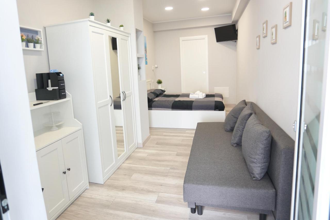 Ag Luxury Rooms Джардини Наксос Екстериор снимка